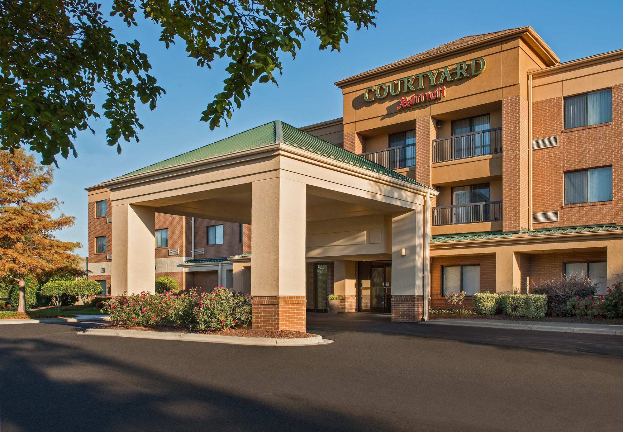 Отель Sonesta Select Durham Research Triangle Park Экстерьер фото